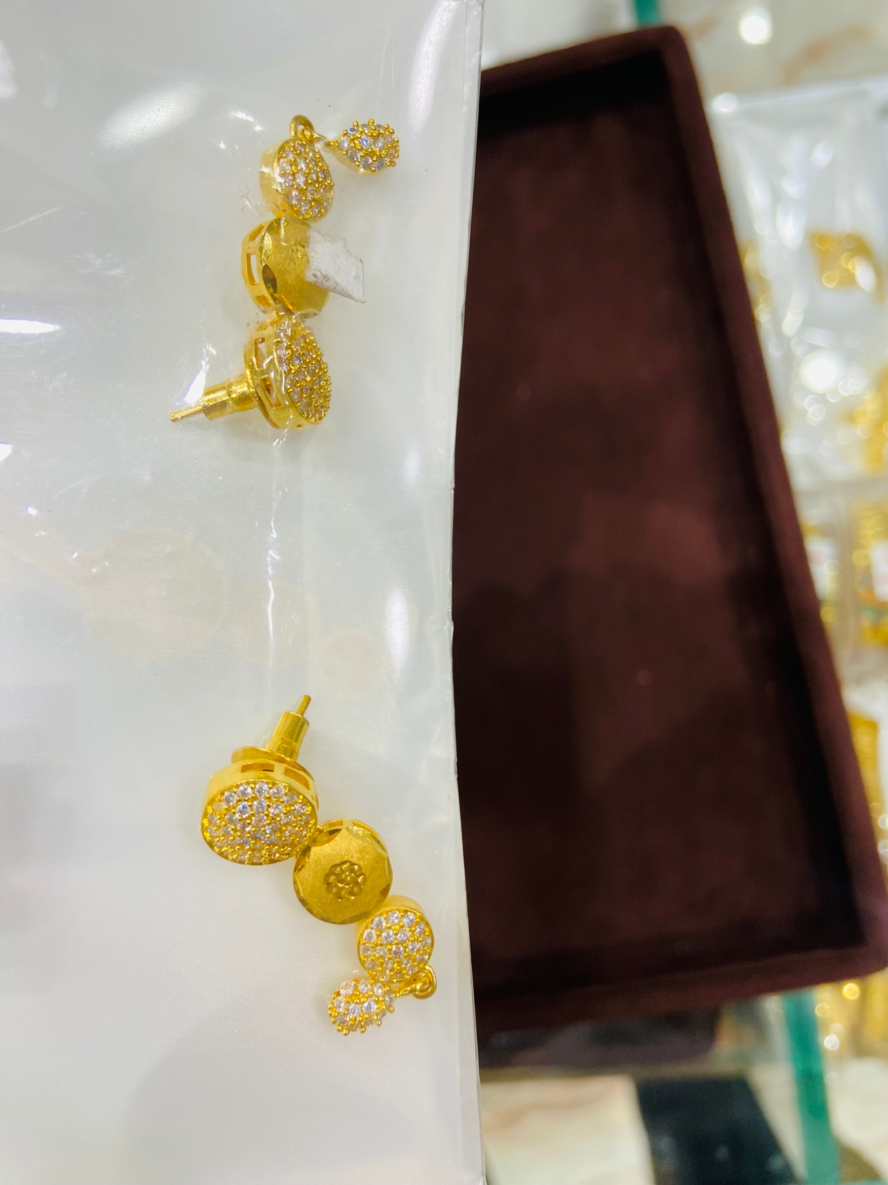 1 Gram Gold Designer Necklace Set with Matching Earrings– NS33