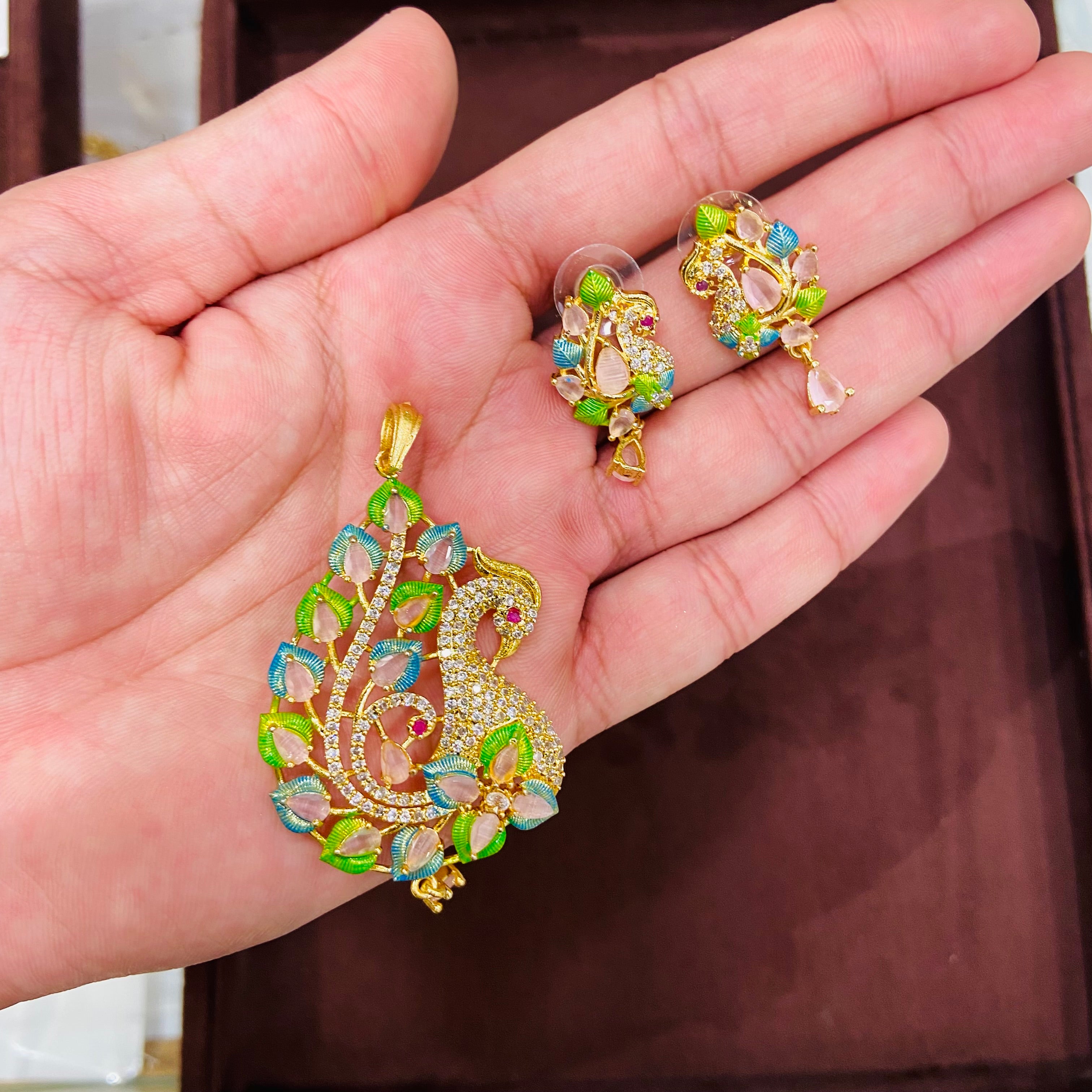 Elegant mor AD Pendant Set with Earrings - PS15