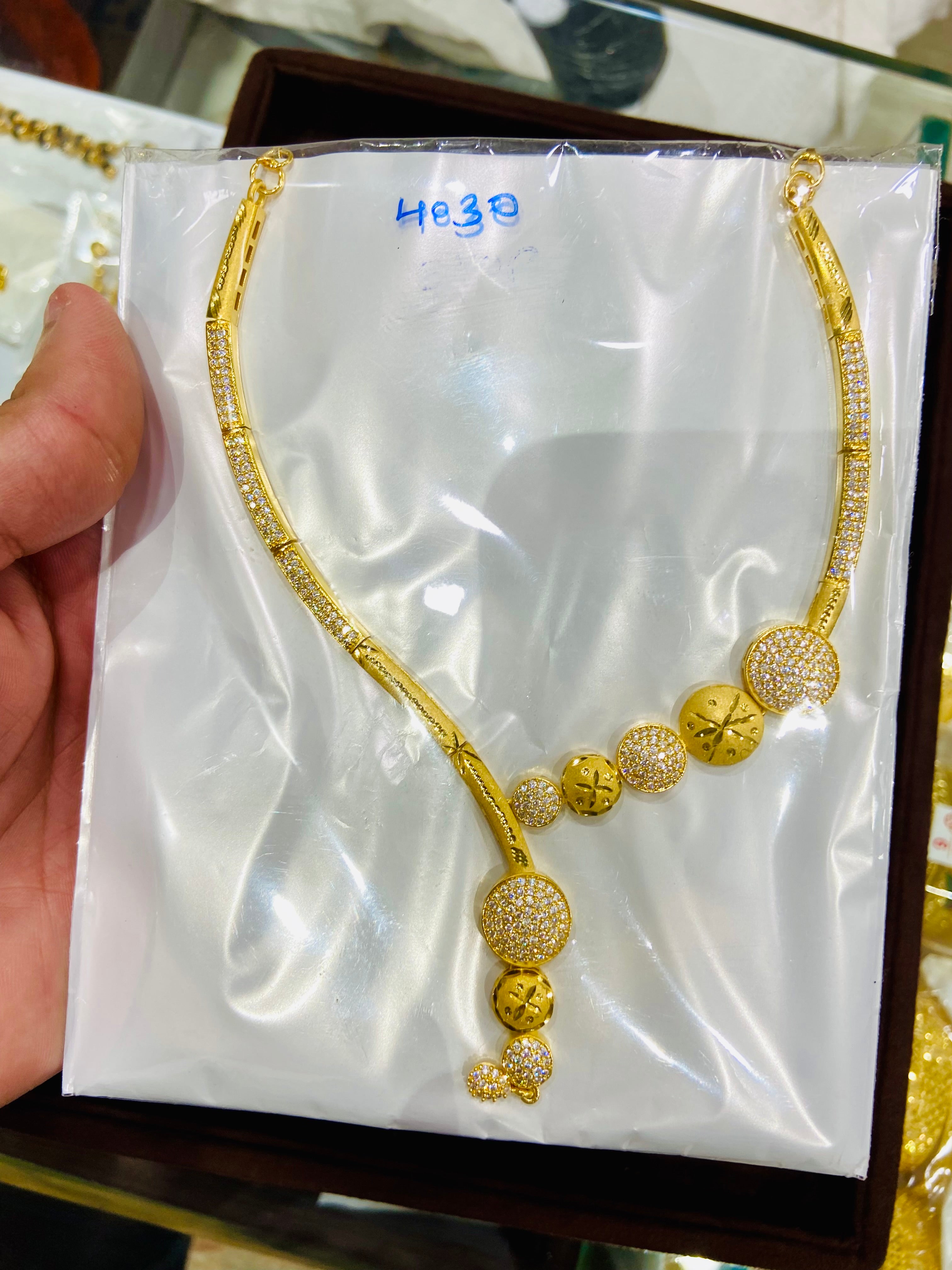 1 Gram Gold Designer Necklace Set with Matching Earrings– NS33
