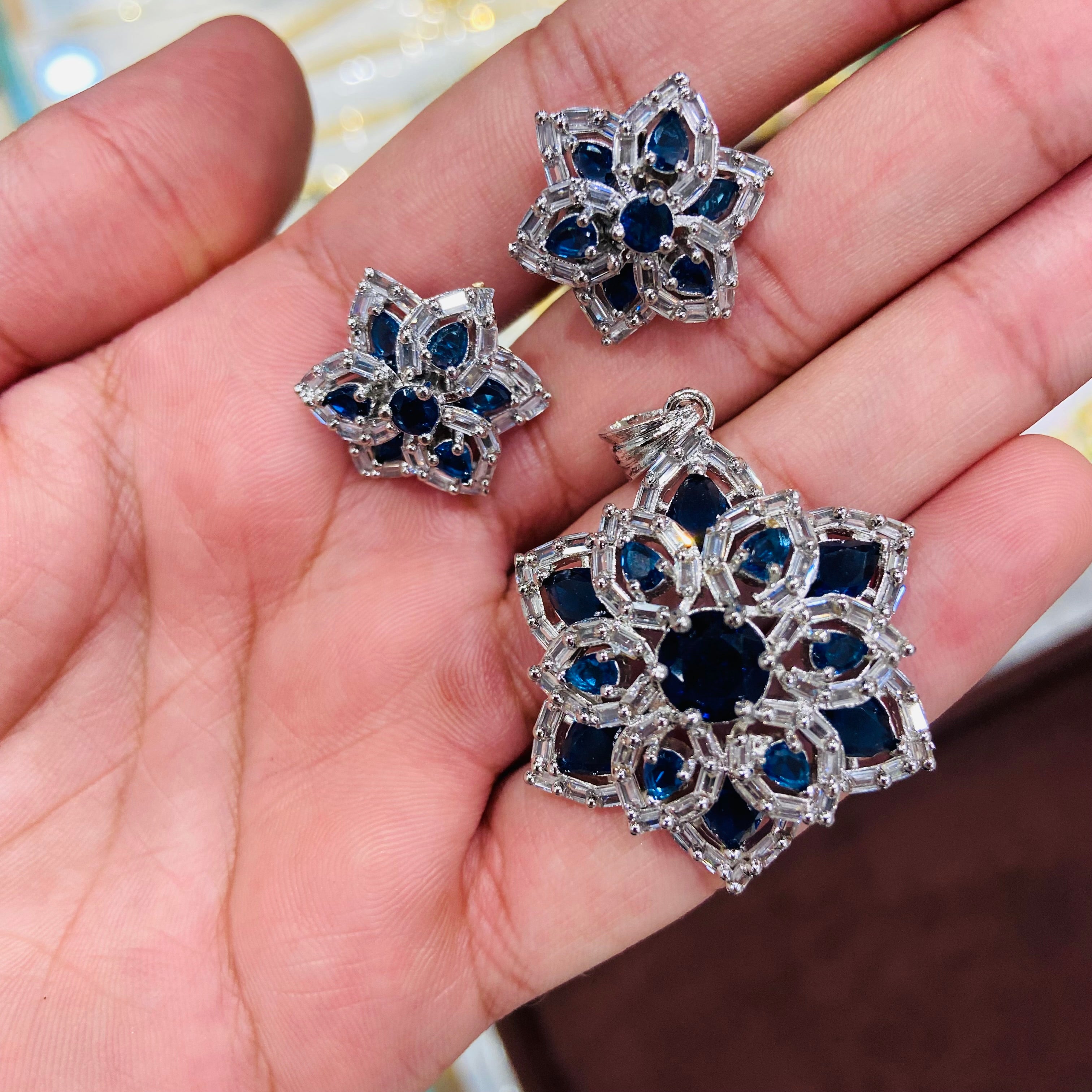 Classy AD Pendant Necklace Set with Earrings - PS11