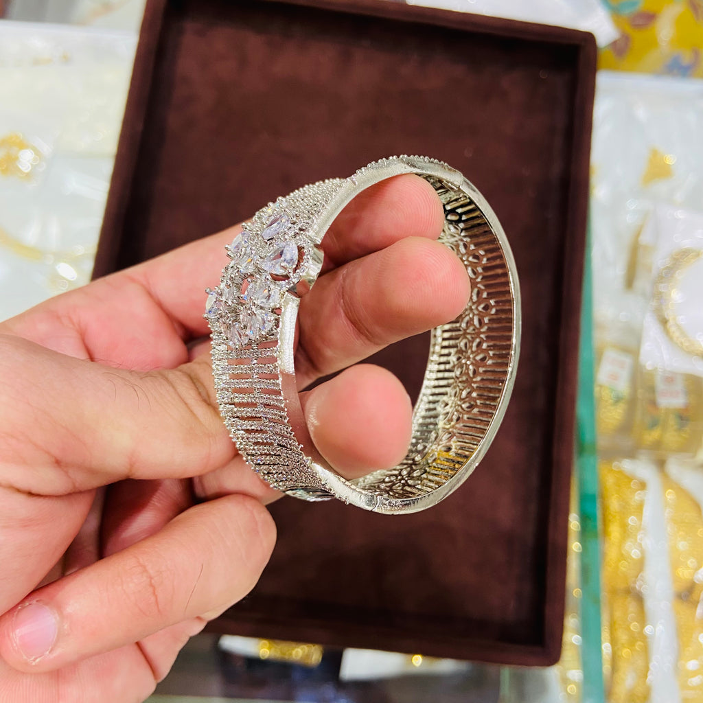 Floral Design AD Bracelet- BR10