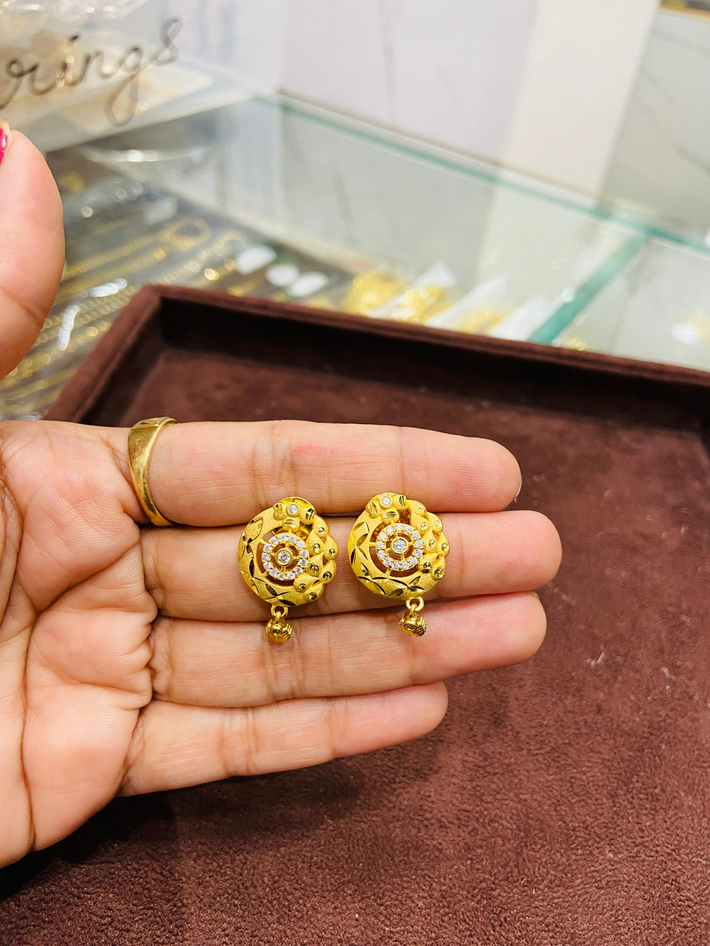 Daily Wear Gold Earrings - ER44