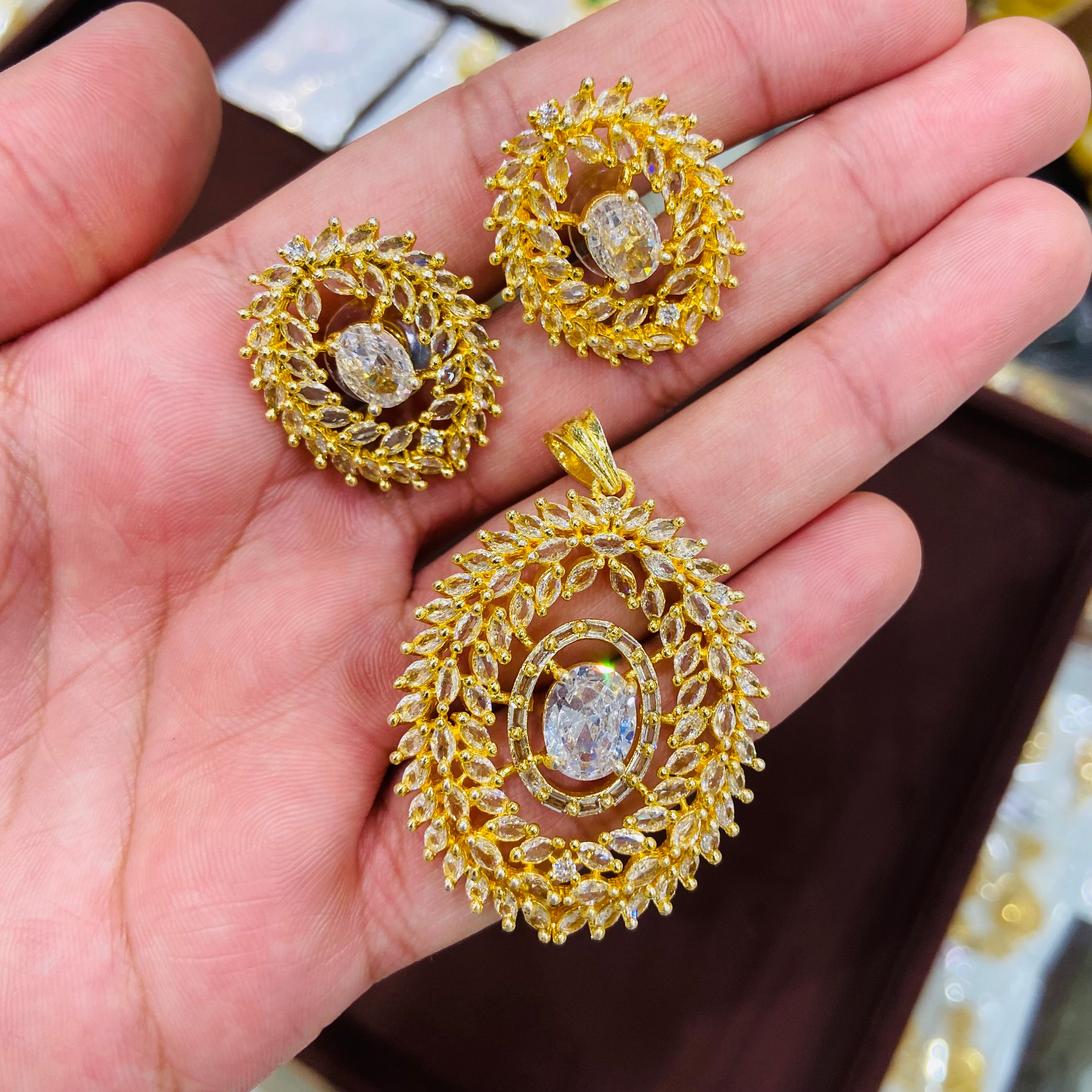 Royal AD Pendant Necklace Set with Earrings - PS13