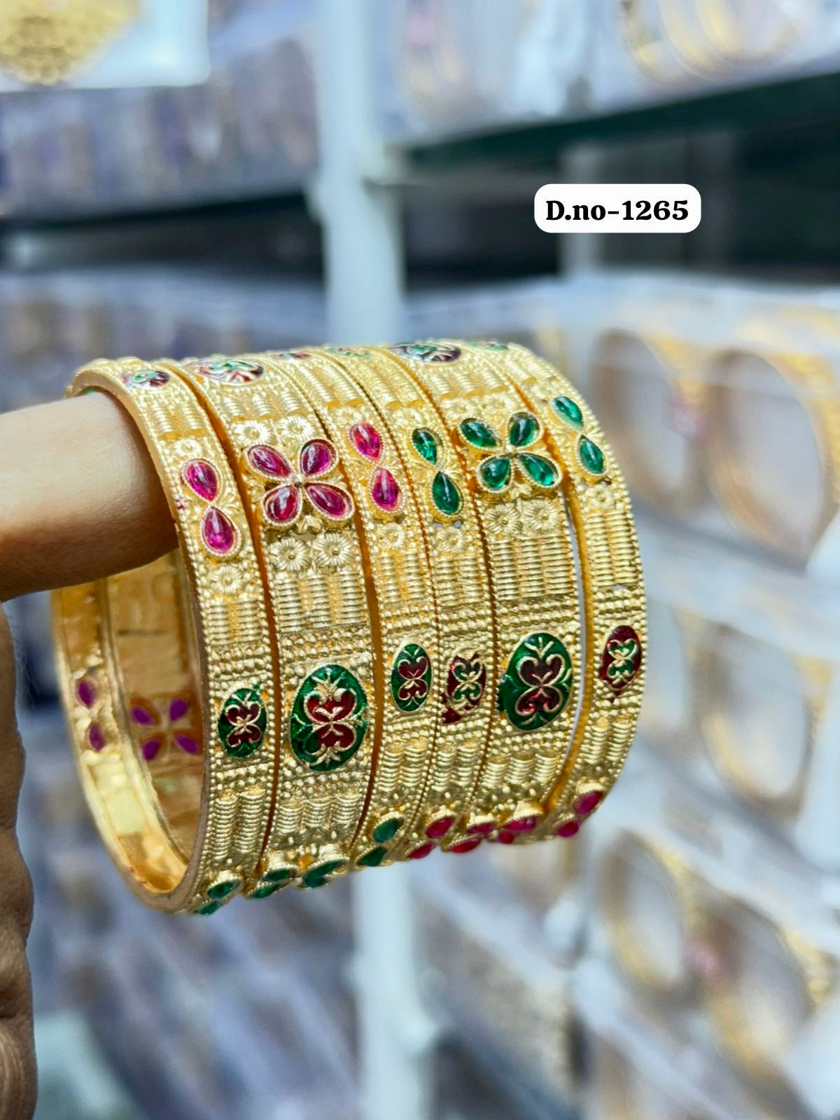Elegant Wedding Wear Rajwadi Bangles RB28