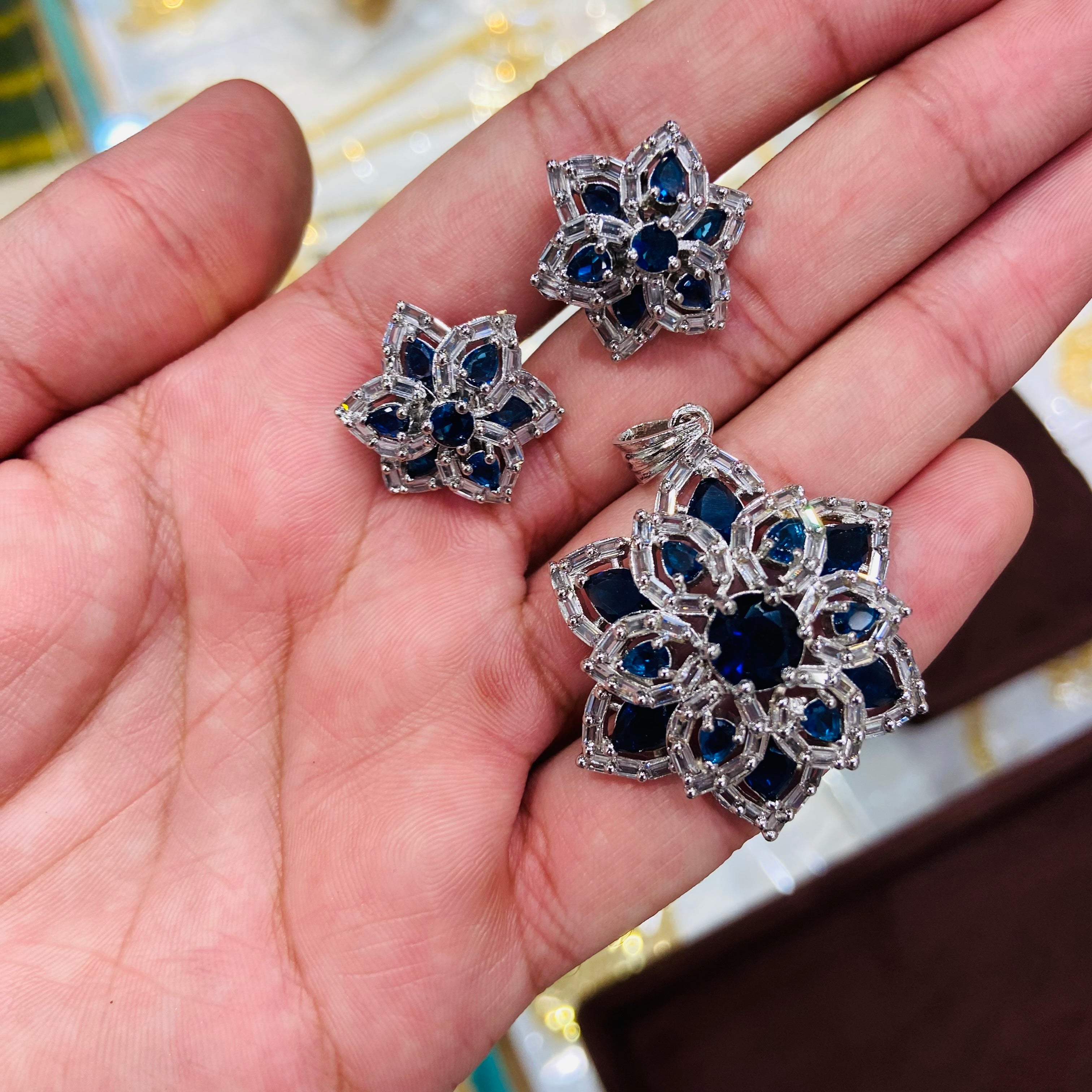 Classy AD Pendant Necklace Set with Earrings - PS11