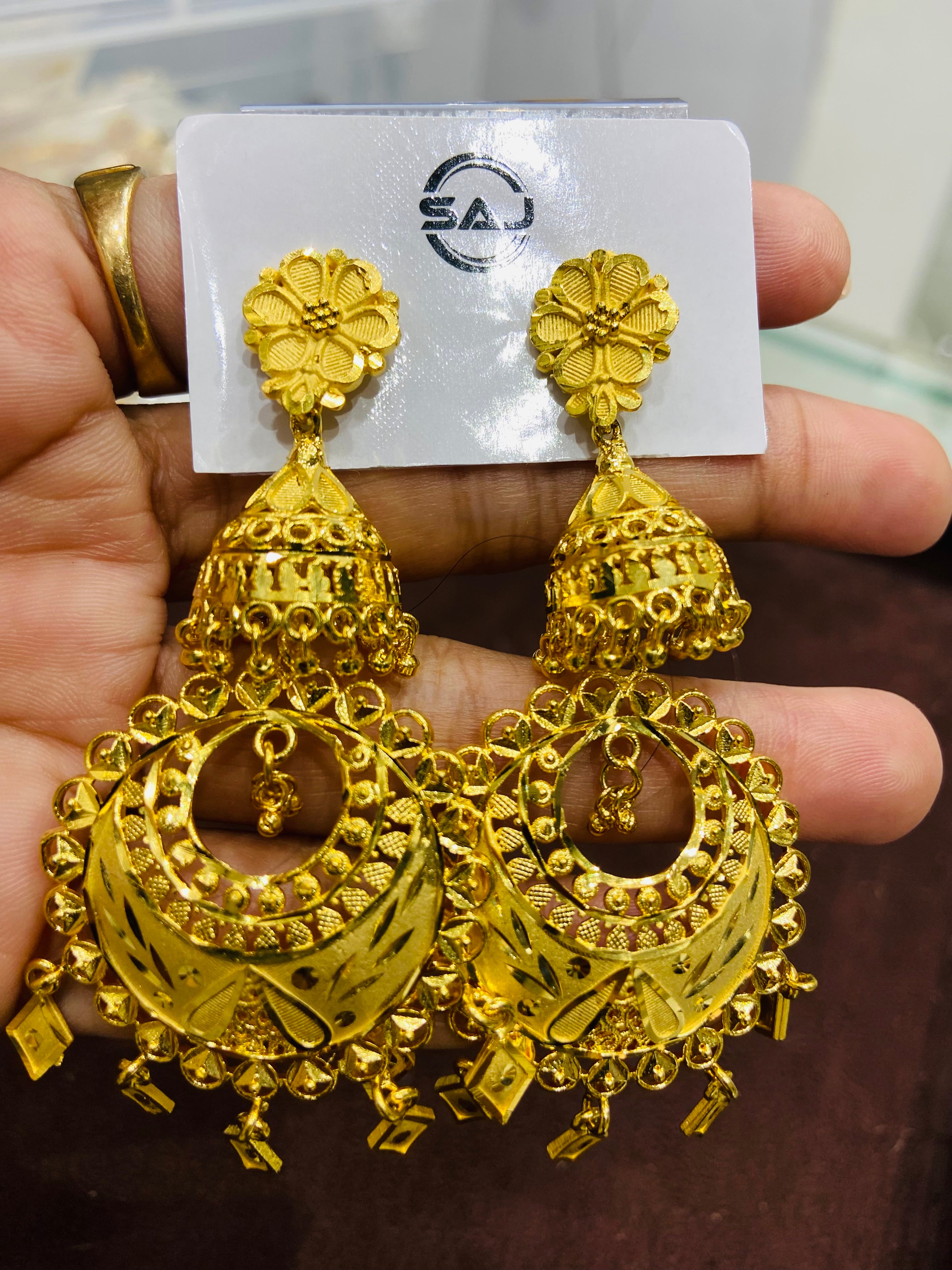 Royal Ethnic 1 Gram Gold Jhumka Earrings for Special Occasions ER19