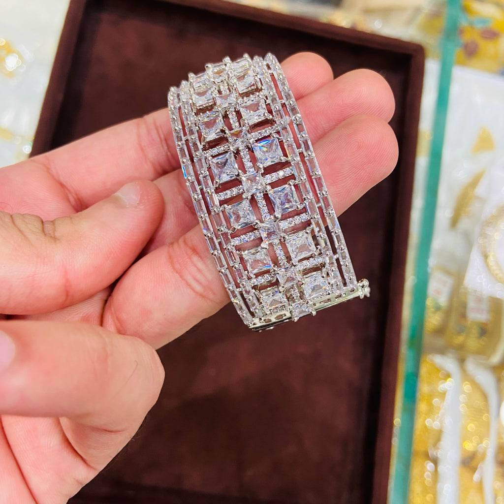 Royal Style AD Bracelet for Women- BR13