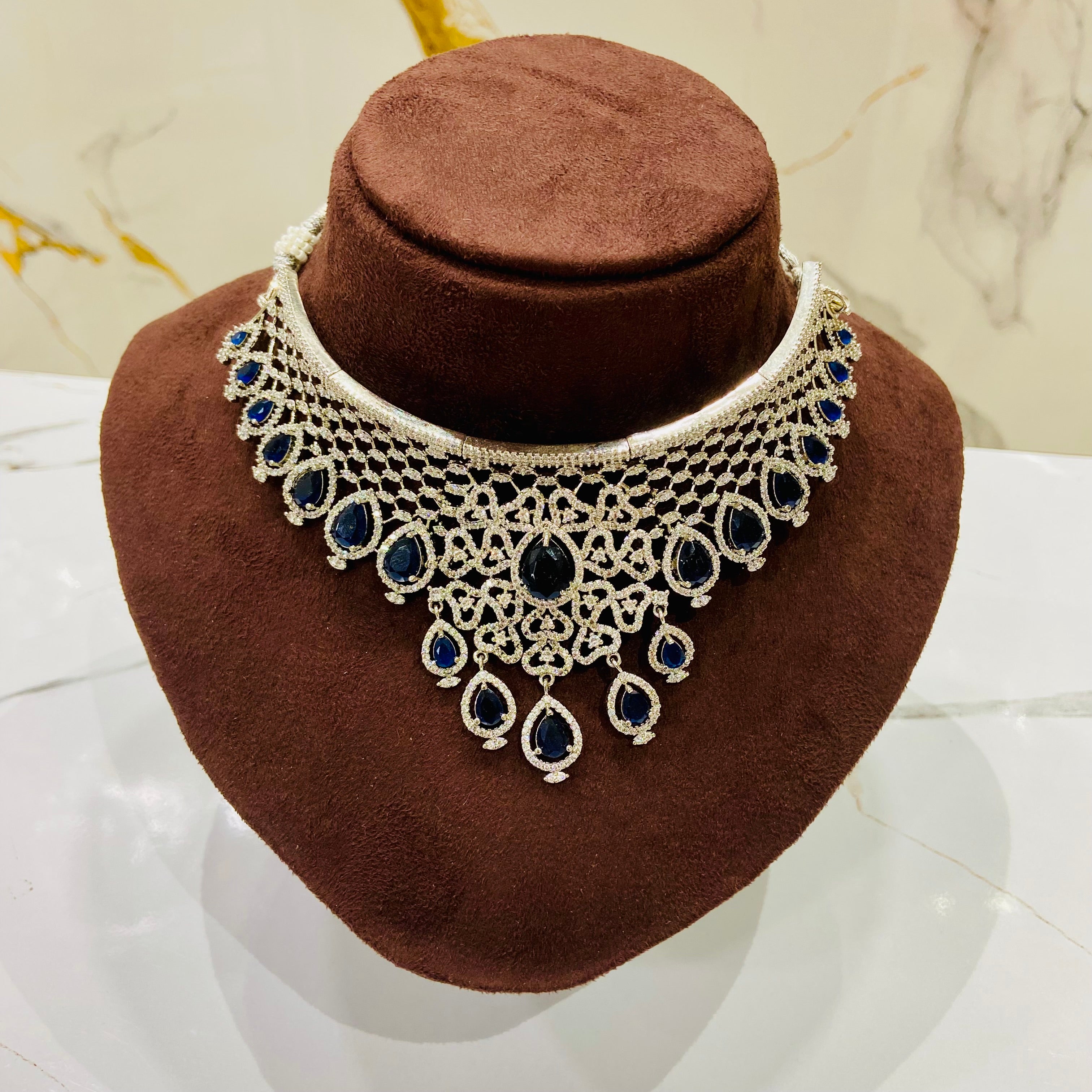 Designer AD Choker Set - NS02