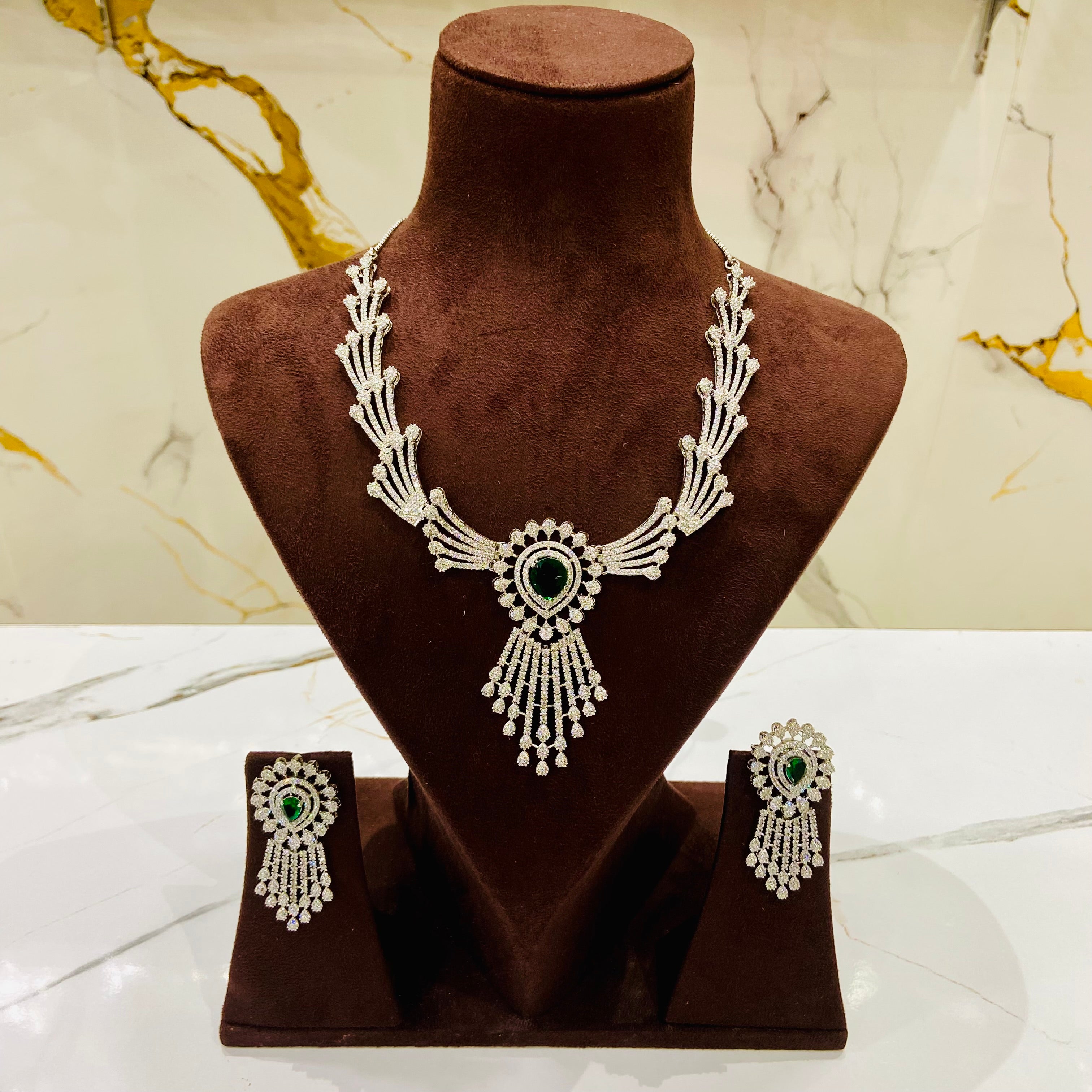 Luxury Diamond Look Necklace Set - NS08