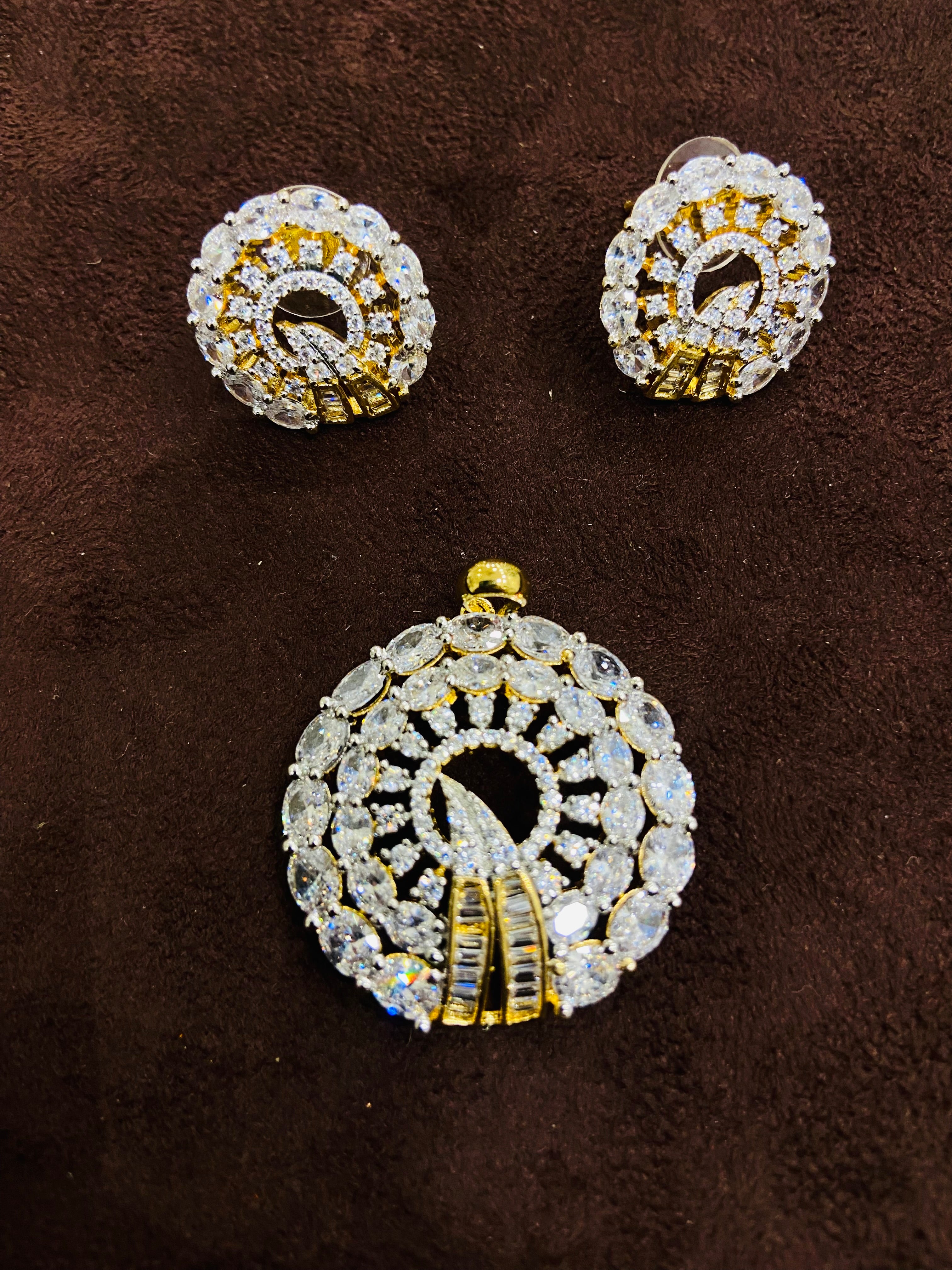Luxury AD Locket and Earrings Set - PS05