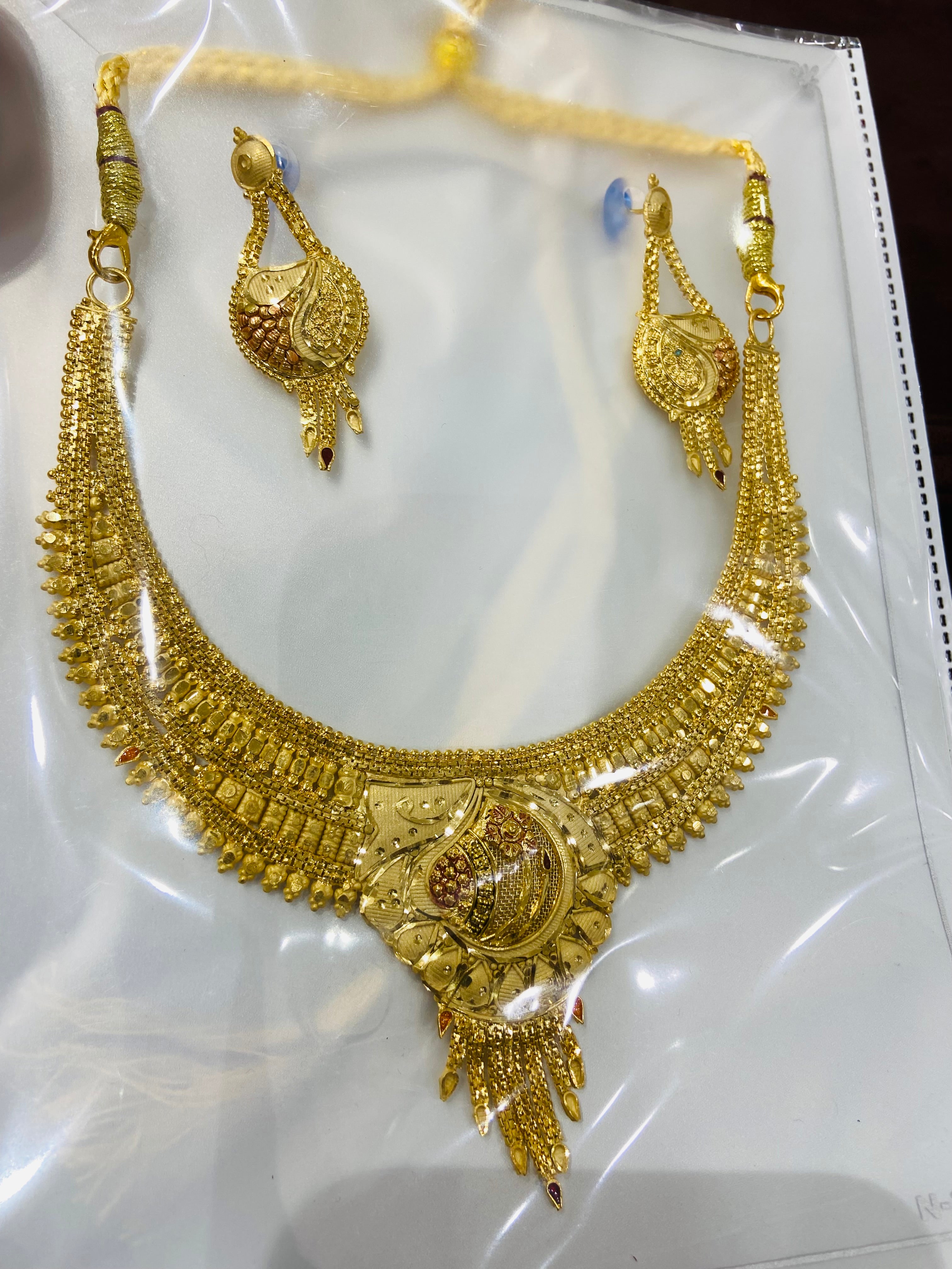 Royal Look Necklace Set for Women – NS11