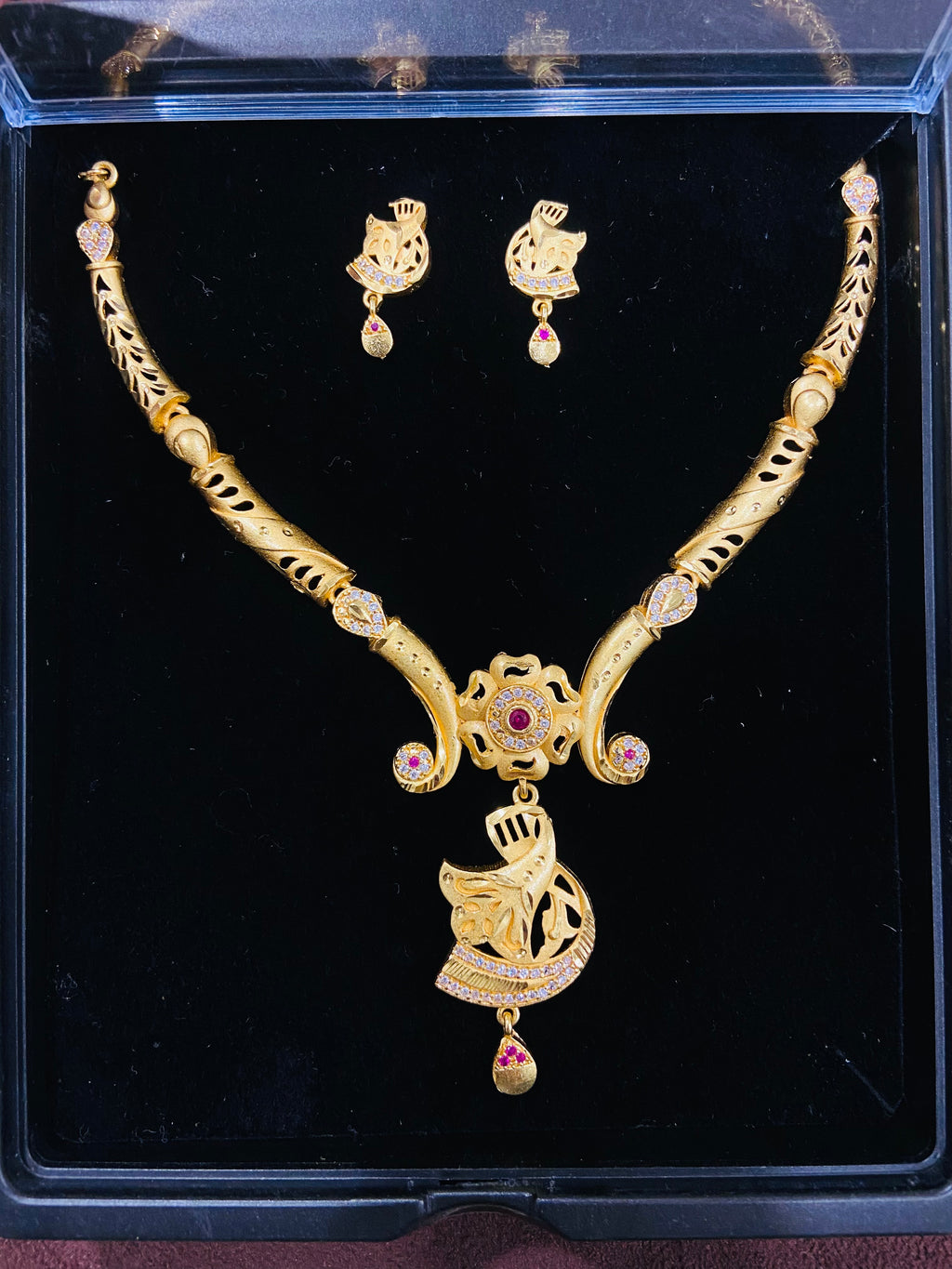 Ruby Finish Gold Polish Necklace – NS26