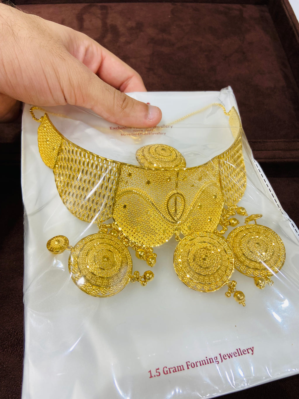 1 Gram Gold Choker Set with Earrings CS05