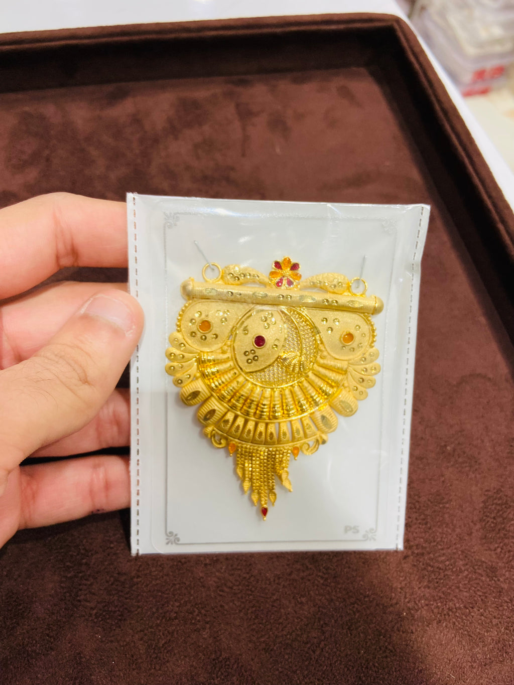 Party Wear Pendant Necklace LK05