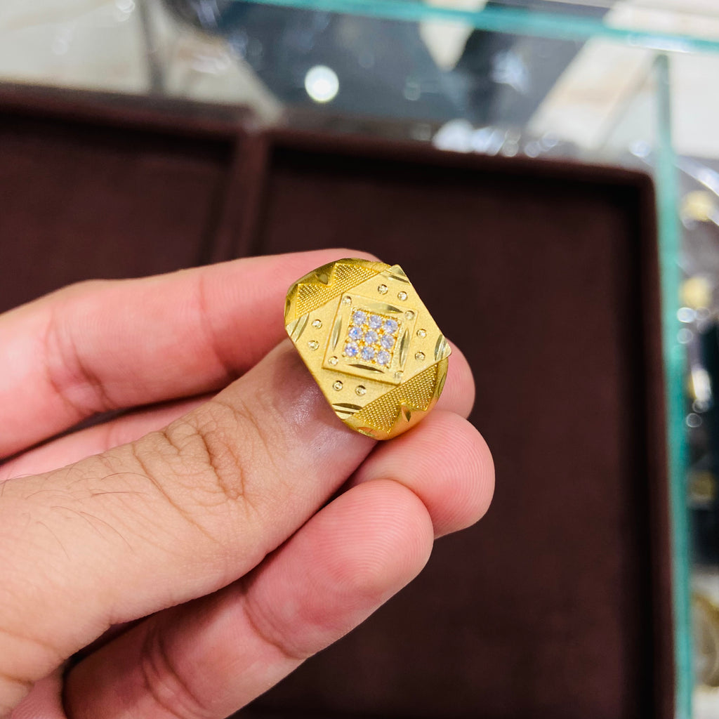 Gents Ring at Sawariya Jewellery MR03