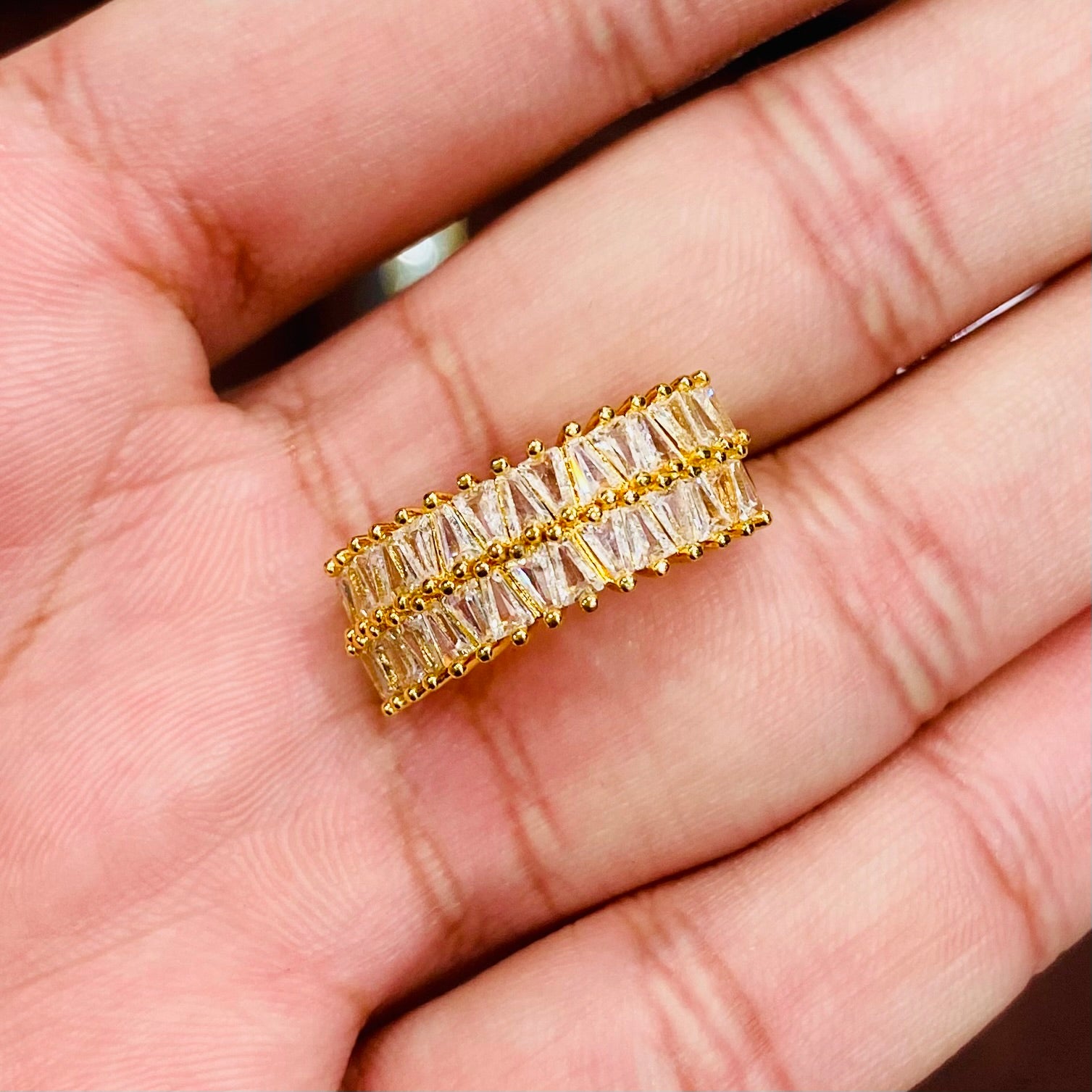 Luxury Zircon Ring for Ladies - ADR11