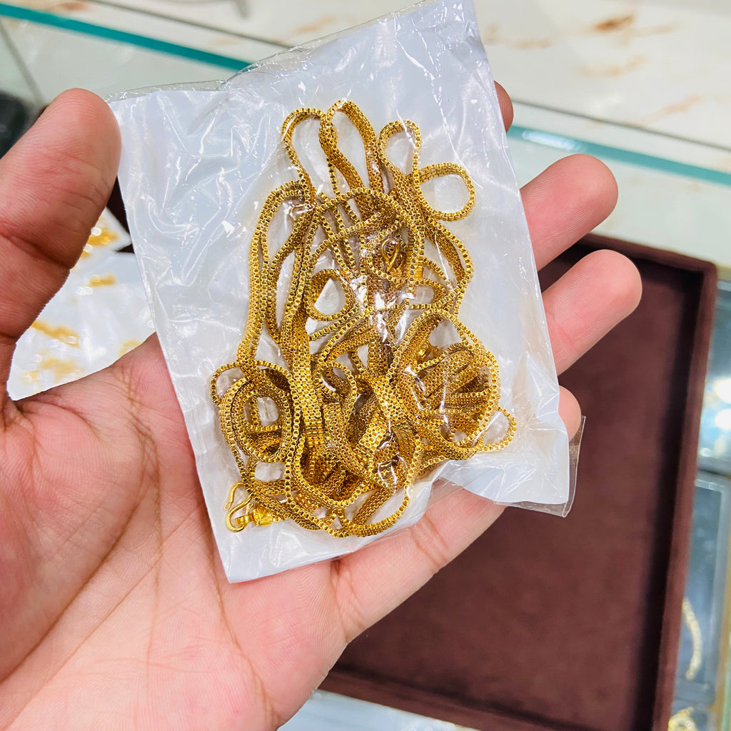 Premium Unisex Gold Chain - CH06