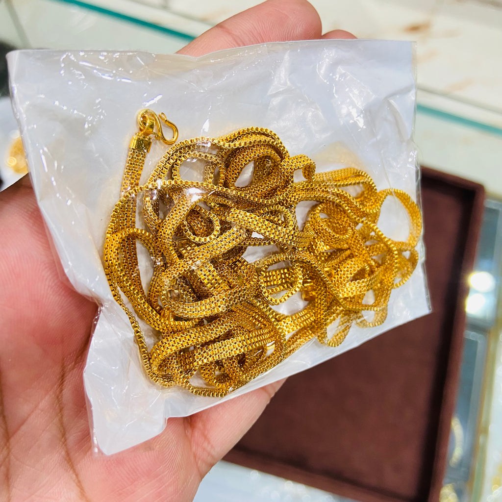 Premium Unisex Gold Chain - CH06