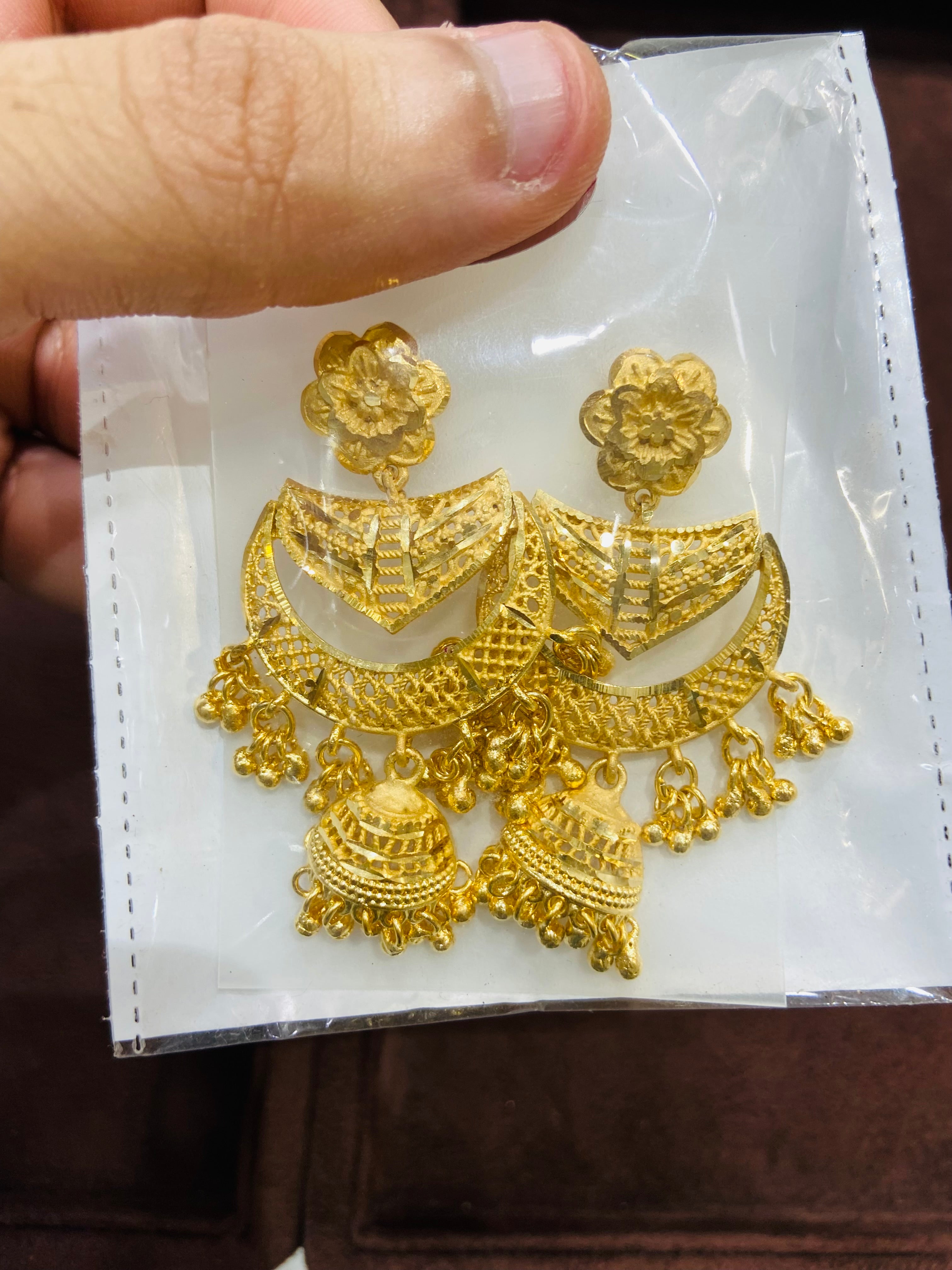 Luxury Gold Earrings for Ladies - ER13