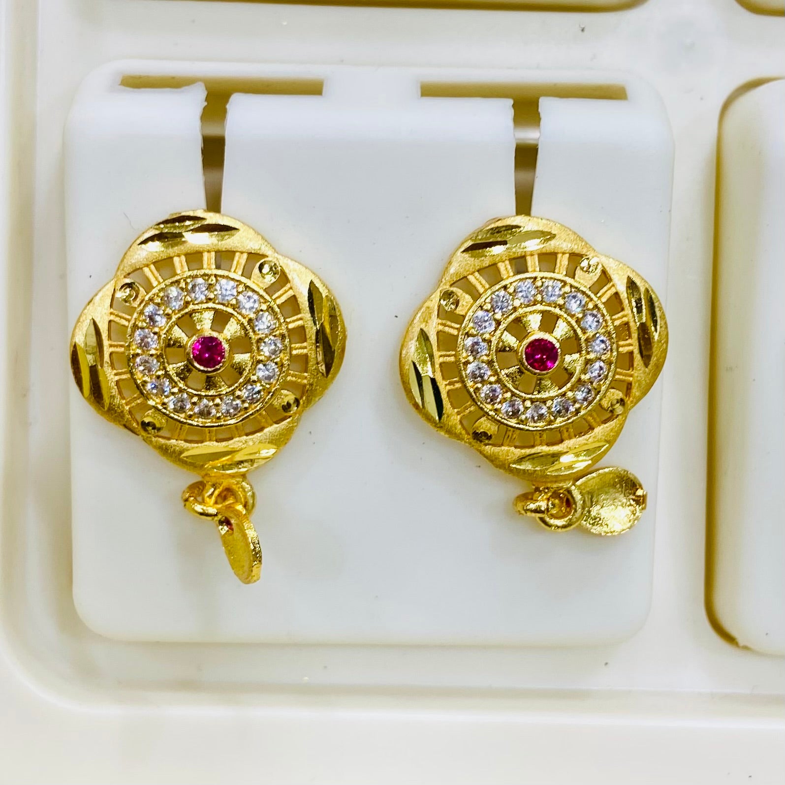 Stylish Gold Studs for Women - ER22
